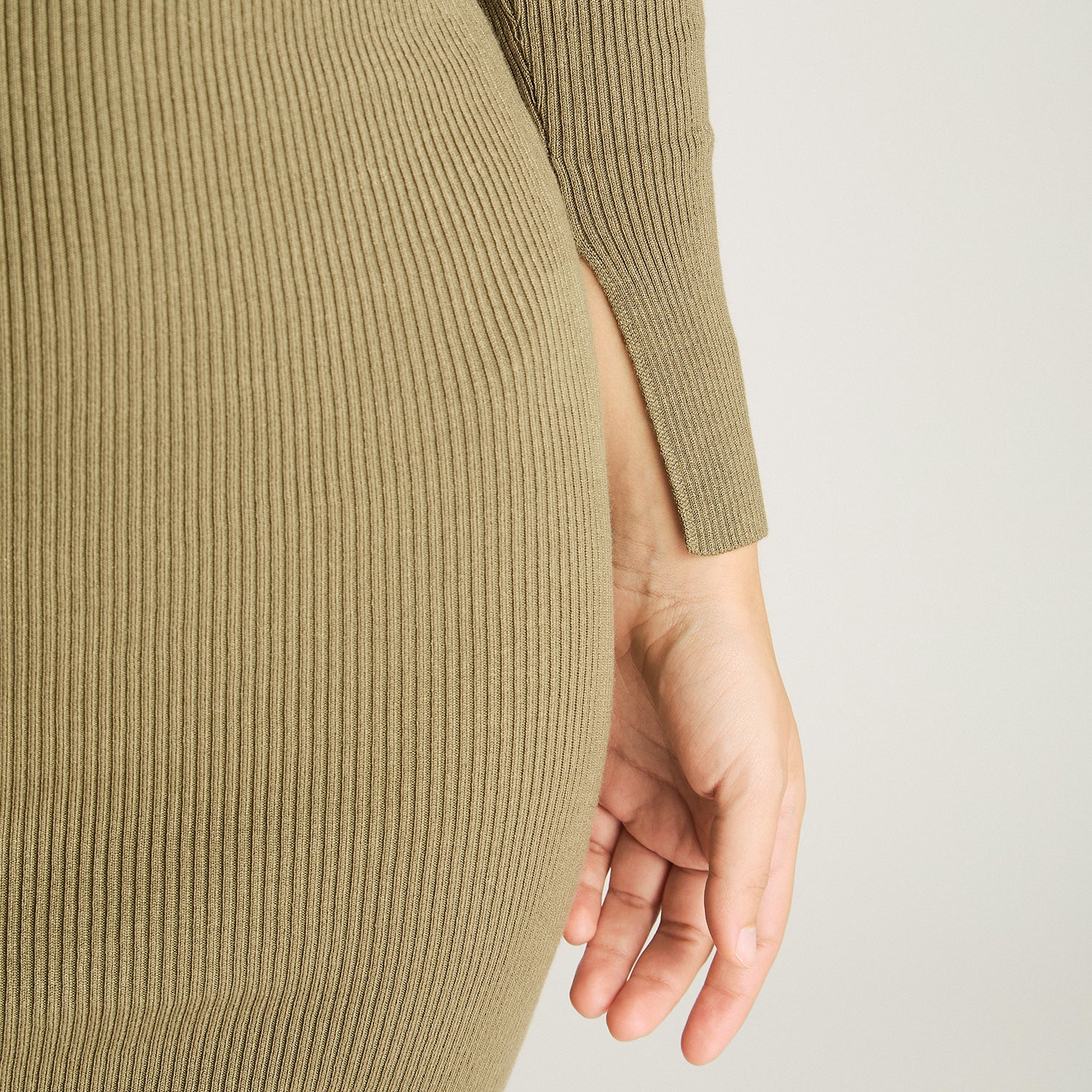 Vestido Tejido Rib Verde Acuarela