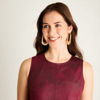 Vestido Corto Burdeo Sin Mangas