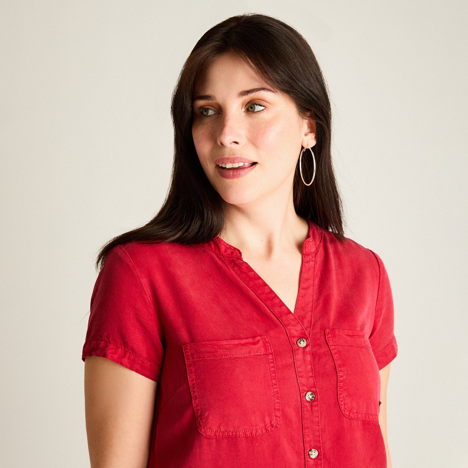 Vestido Corto Fucsia No Elasticado Sin Forro Calce Holgado