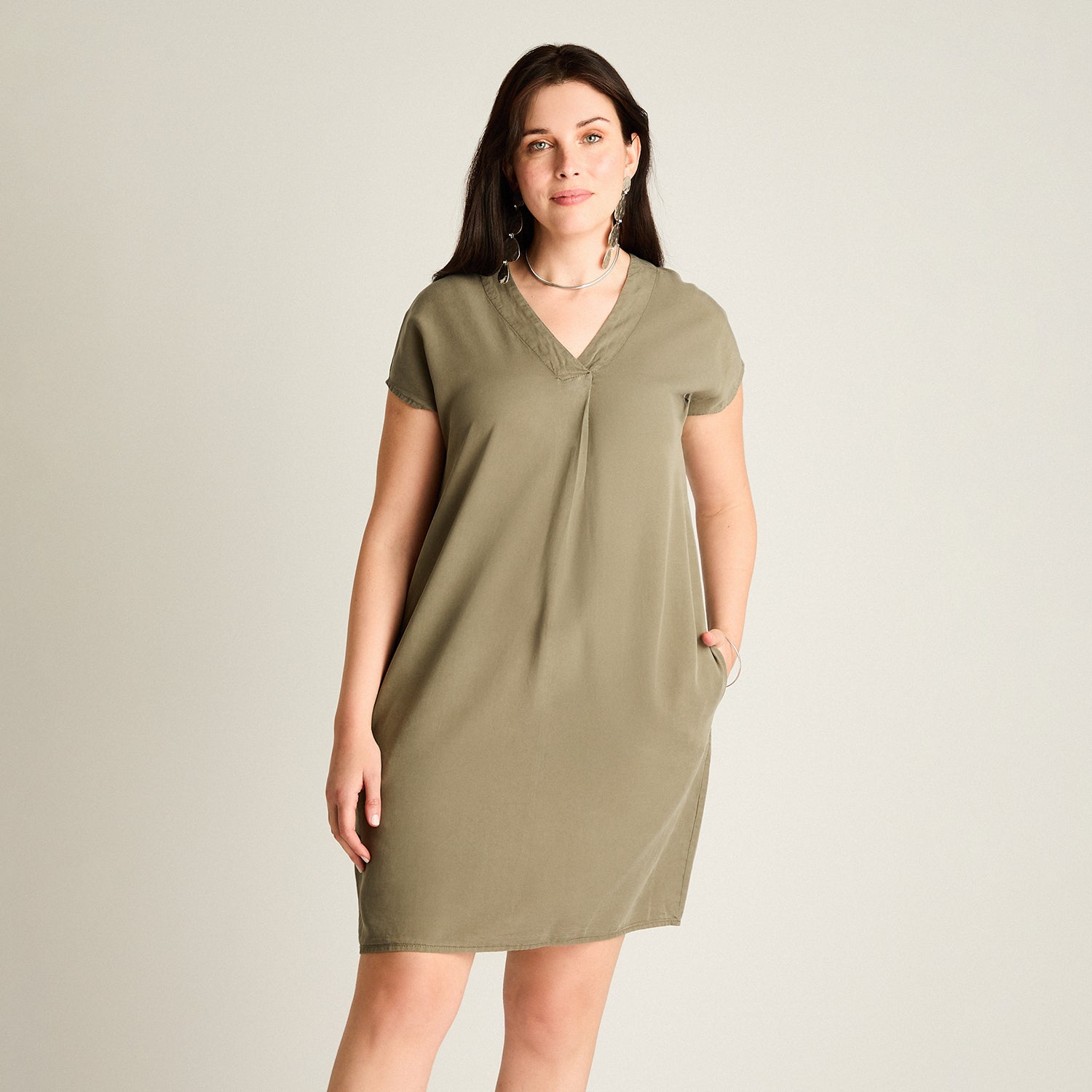 Vestido Corto Verde No Elasticado Sin Forro Calce Holgado