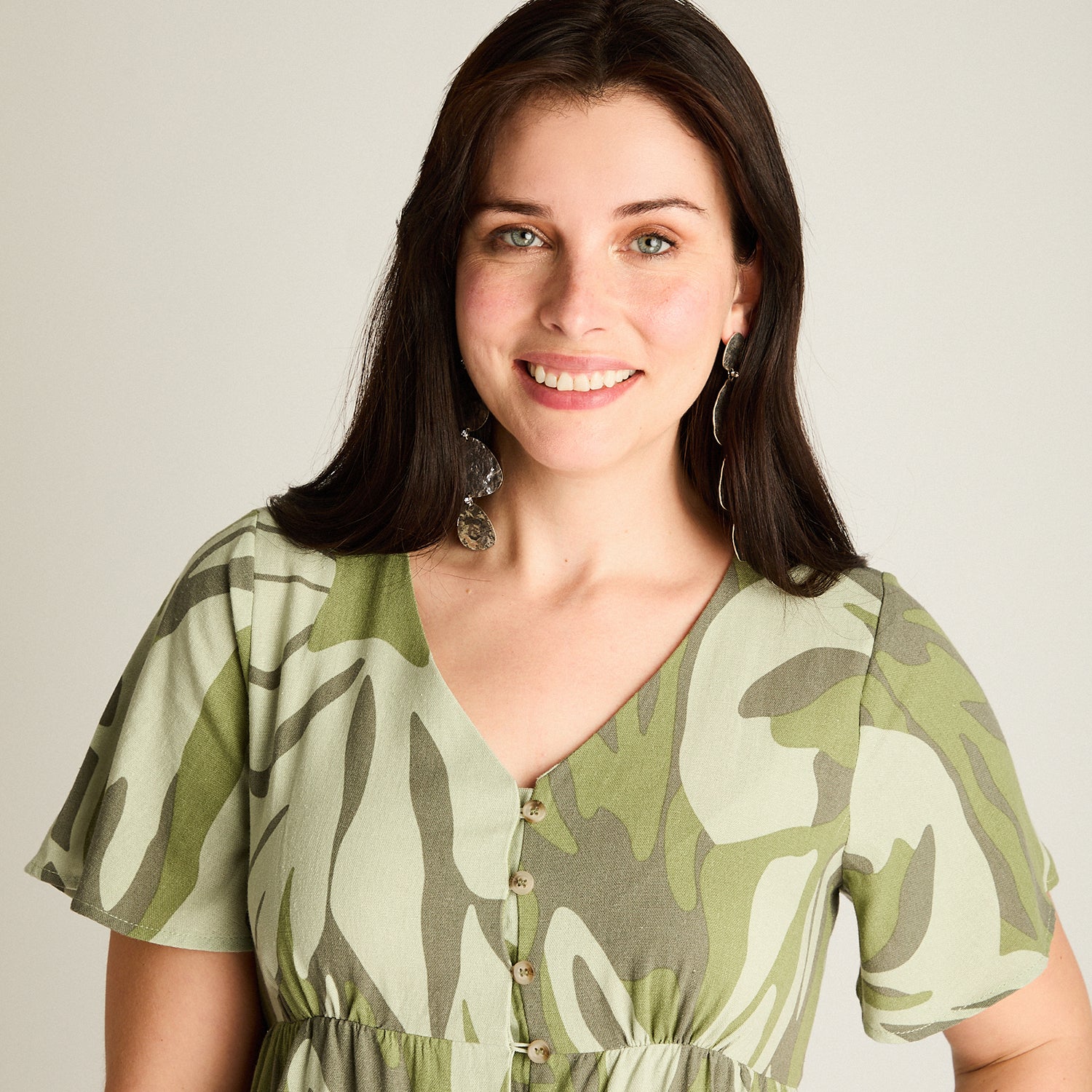 Vestido Corto Verde No Elasticado Sin Forro Calce Holgado