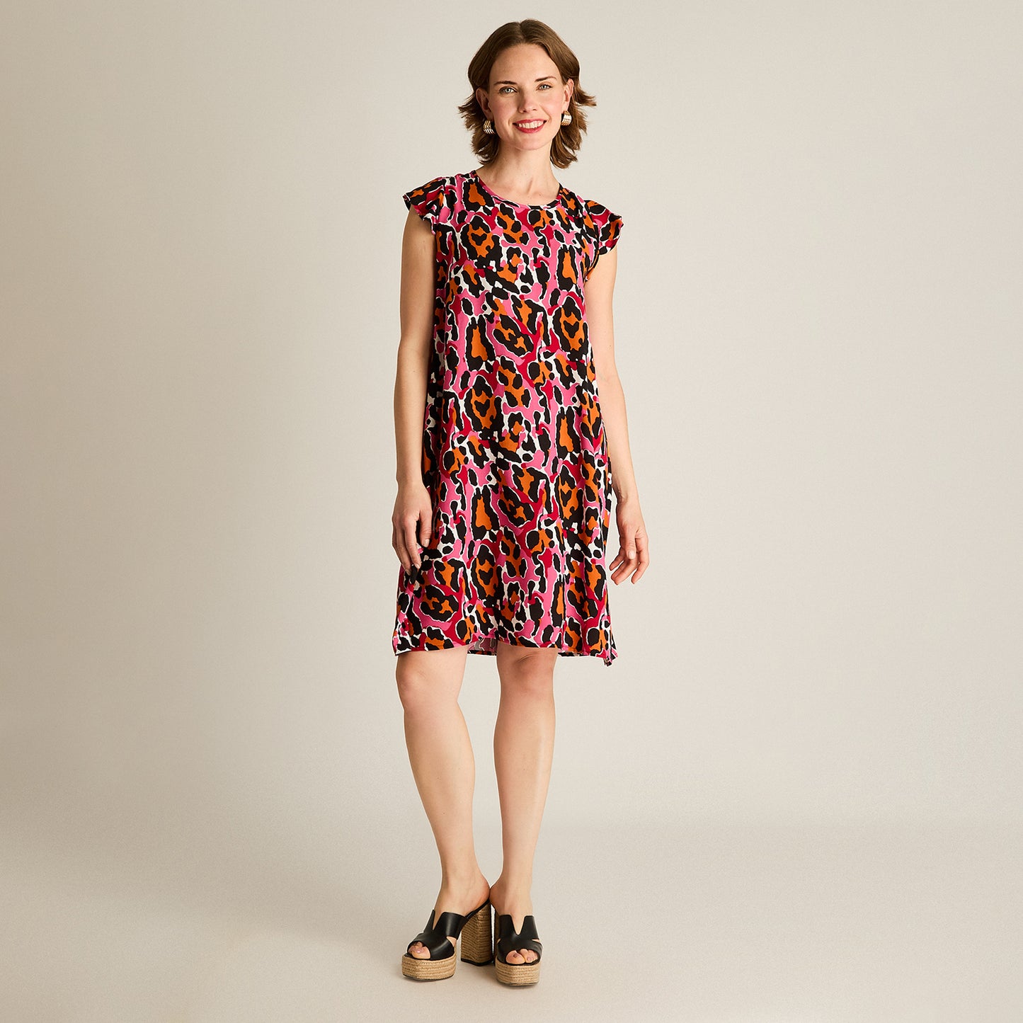 Vestido Corto Magenta No Elasticado Sin Forro Calce Holgado