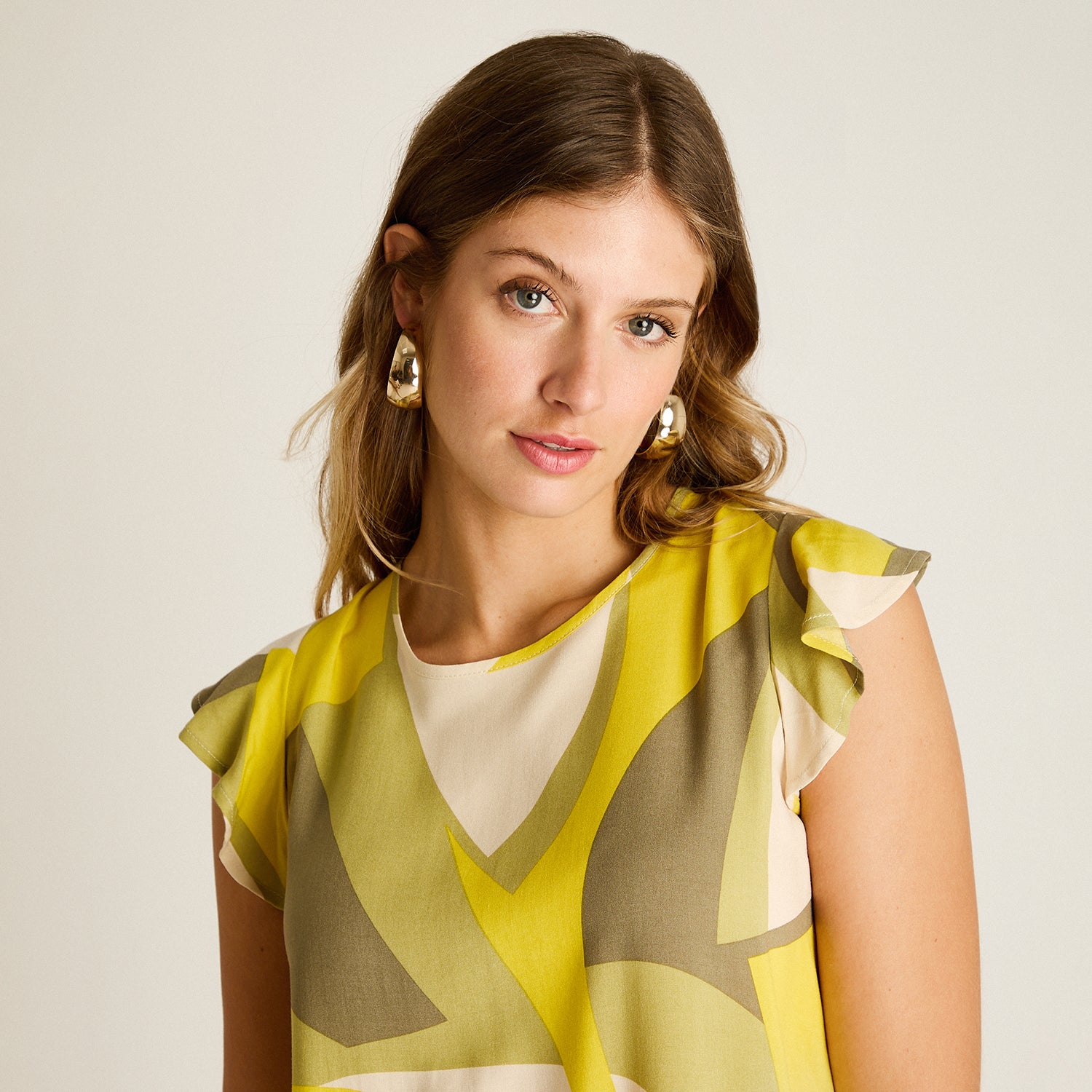 Vestido Corto Verde No Elasticado Sin Forro Calce Holgado