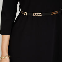 Vestido Corto Manga 3/4 con Cinturón Metálico Negro