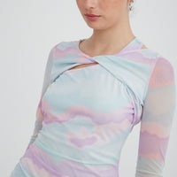 Vestido corto mesh estampado con detalle en cuello | Acuarela