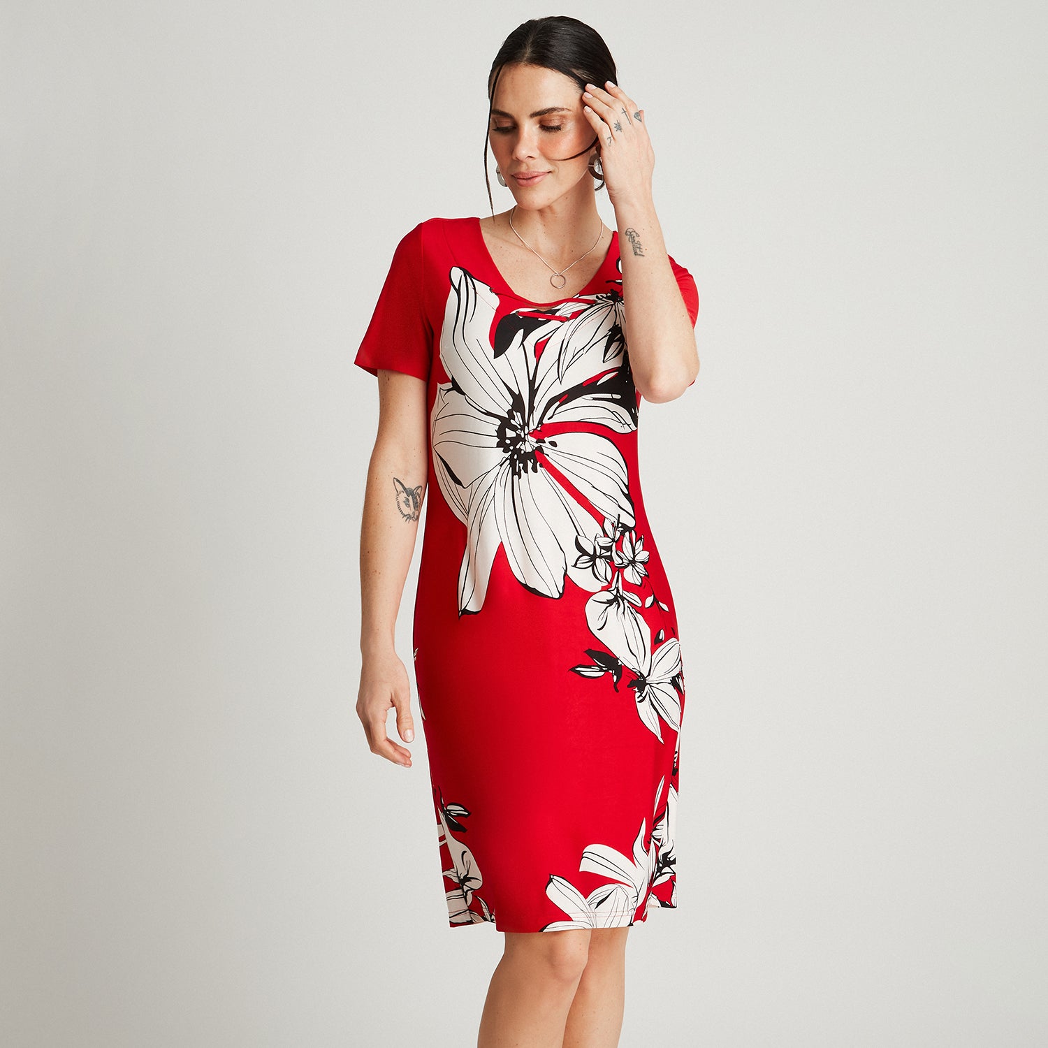 Vestido Midi Rojo Manga Corta Estampado Cuello V Lorenzo di Pontti