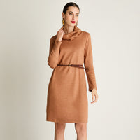 Vestido Midi Cuello Bote Con Cinturón Camel