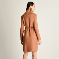 Vestido Midi Cuello Bote Con Cinturón Camel