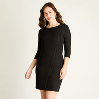 Vestido Negro con Corte Asimétrico