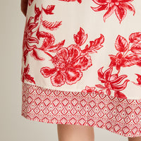 Vestido Midi Rojo Estampado Floral con Detalle en Ruedo