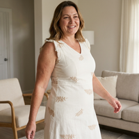 Vestido Beige Midi Broderie Forro - Lorenzo di Pontti