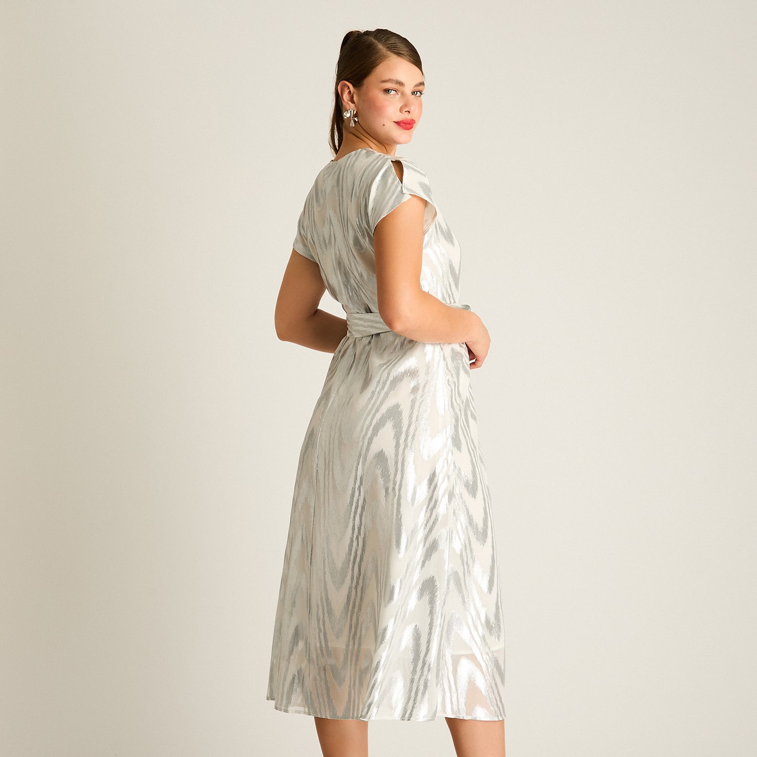 Vestido Midi Brillante Plata