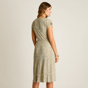 Vestido Midi Menta Muy elasticado Sin Forro Calce Normal