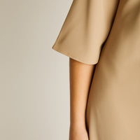Vestido Midi Camel Midi Elasticidad Nula Con Forro Calce Normal Tela Plano