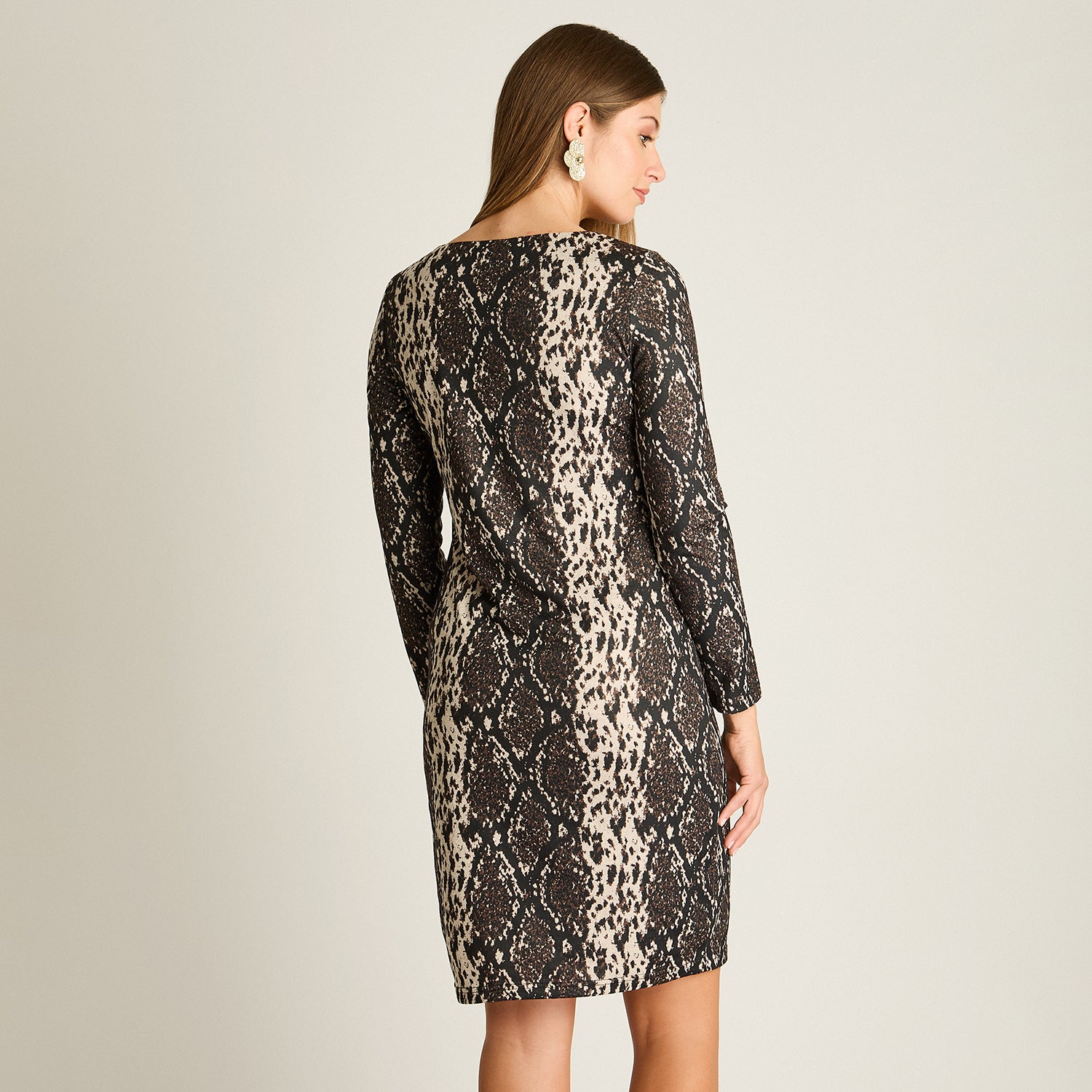 Vestido Midi Cafe Midi Elasticidad Media Sin Forro Calce Normal Tela Camant