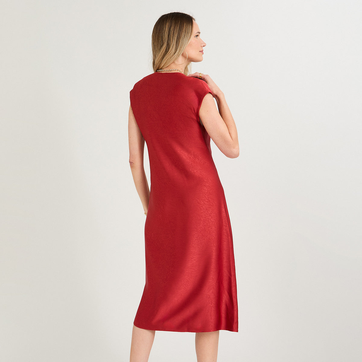 Vestido Corto sin Mangas Satin Rojo