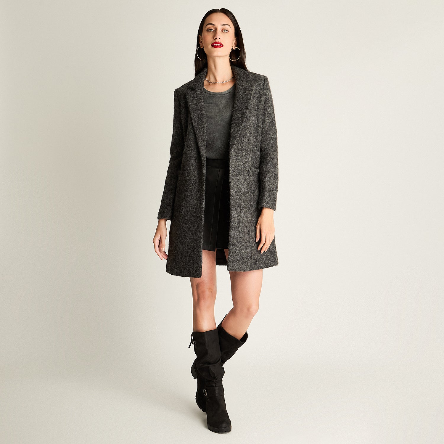 Abrigo De Paño Look Mohair , Aplicación En La Espalda Gris