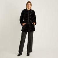 Abrigo Negro Manga Larga Elasticidad Nula Con Forro Calce Normal Tela Plano