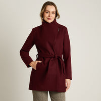 Abrigo Burdeo Manga Larga Elasticidad Nula Con Forro Calce Normal Tela Plano