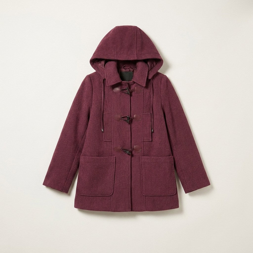 Montgomery Burdeo con Gorro y Alamares en plano