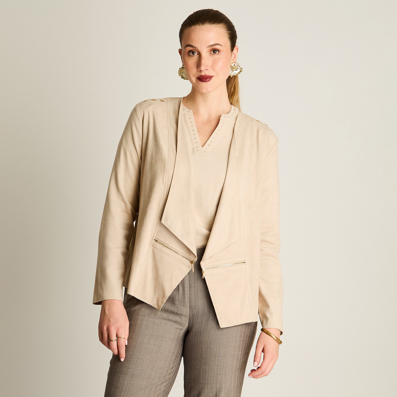 Chaqueta Beige Manga Larga Elasticidad Nula Sin Forro Calce Normal Tela Bonded