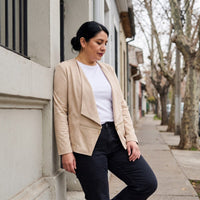 Chaqueta Suede Mujer Asimétrica Beige Manga Larga lifestyle