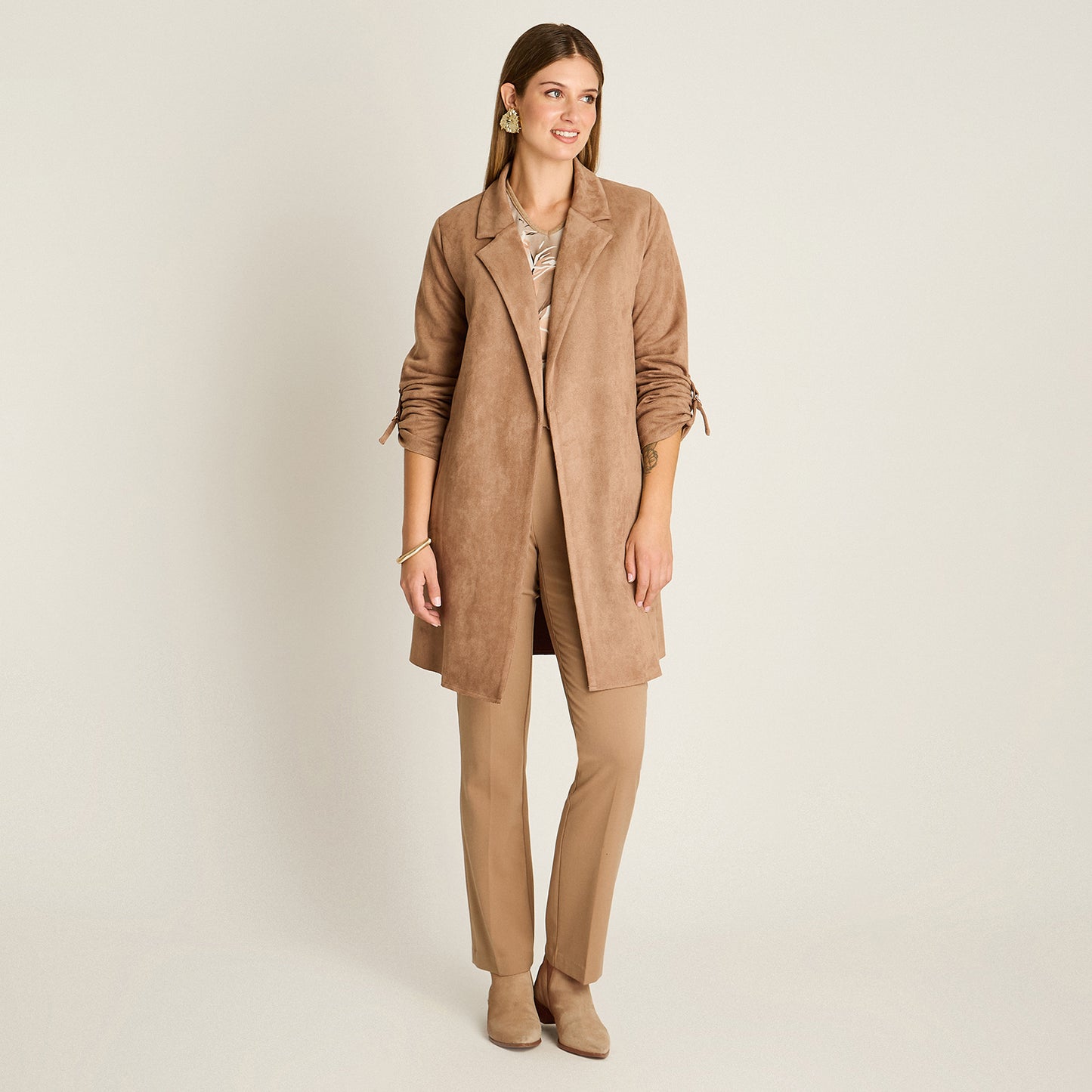Chaqueta Taupe Manga Larga Elasticidad Nula Sin Forro Calce Normal Tela Bonded