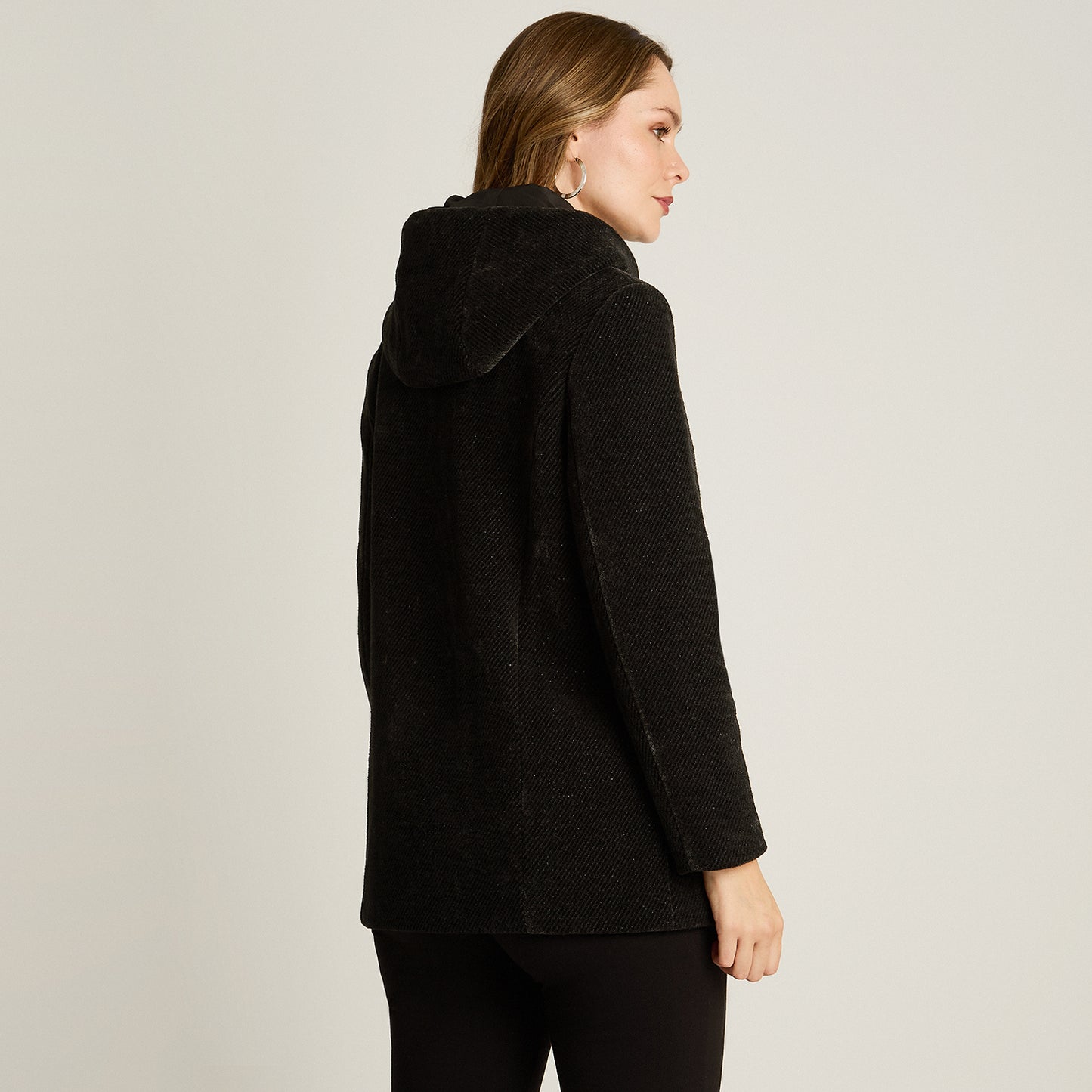 Chaqueta Negro Manga Larga Elasticidad Nula Con Forro Calce Normal Tela Plano