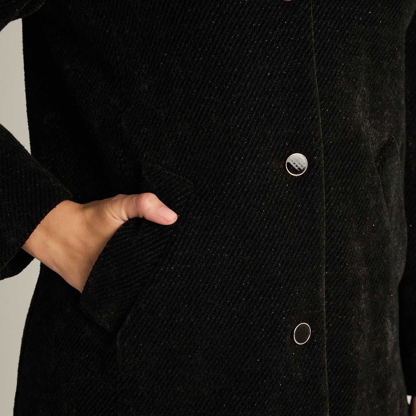 Chaqueta Negro Manga Larga Elasticidad Nula Con Forro Calce Normal Tela Plano