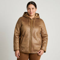 Chaqueta Camel Ecocuero Forro Sherpa en modelo plus size