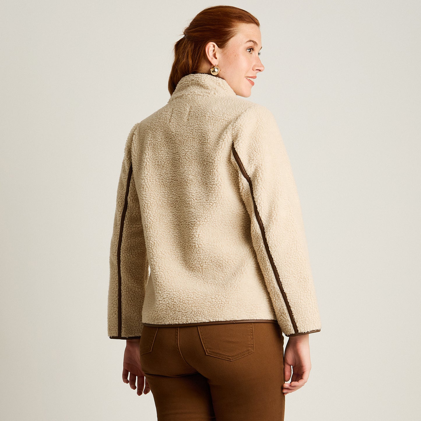 Chaqueta Beige Manga Larga Elasticidad Nula Con Forro Calce Normal Tela Bonded