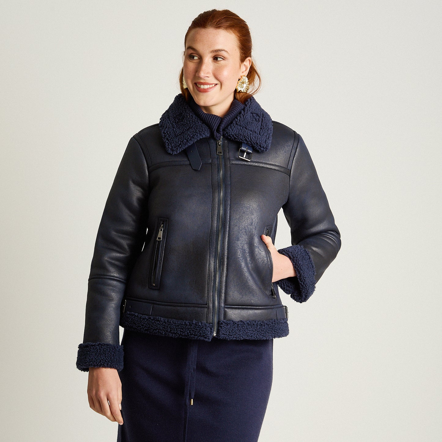 Chaqueta Azul Manga Larga Elasticidad Nula Con Forro Calce Normal Tela Bonded