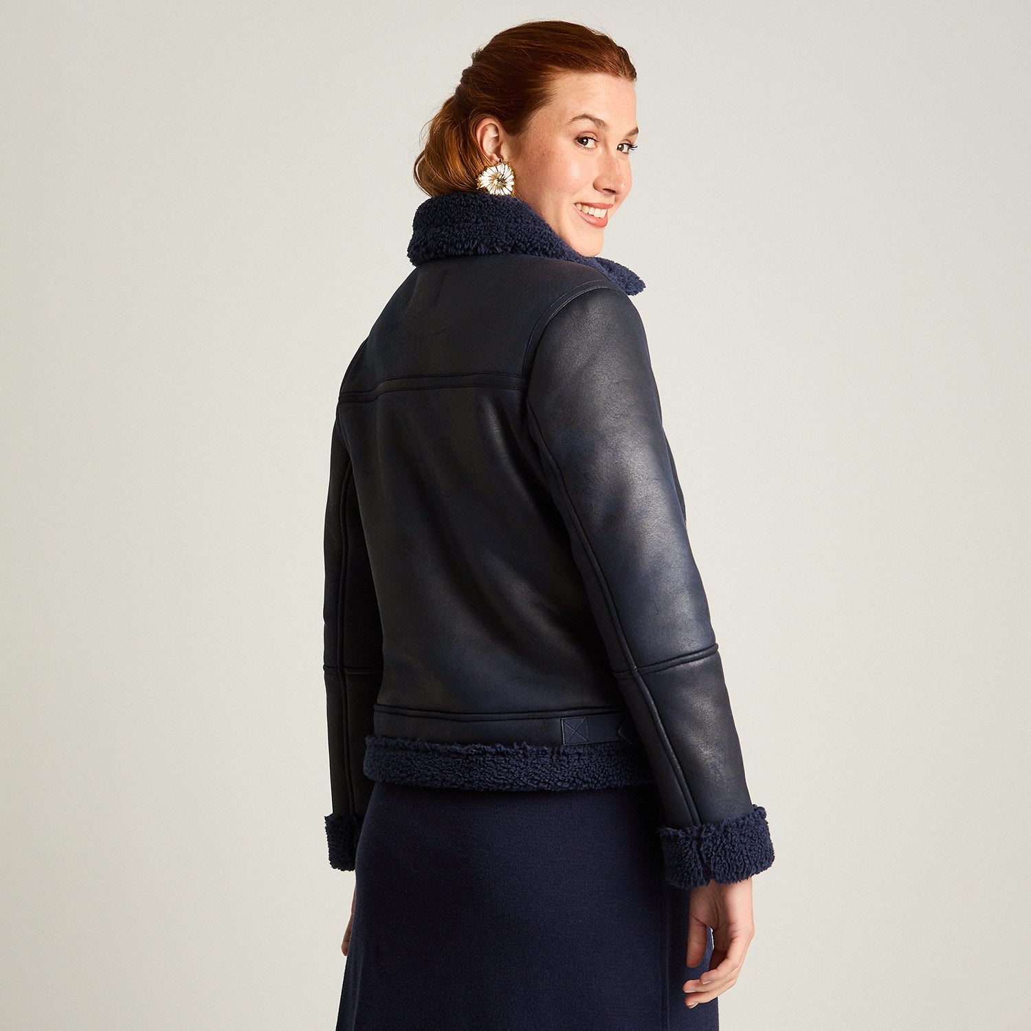 Chaqueta Azul Manga Larga Elasticidad Nula Con Forro Calce Normal Tela Bonded