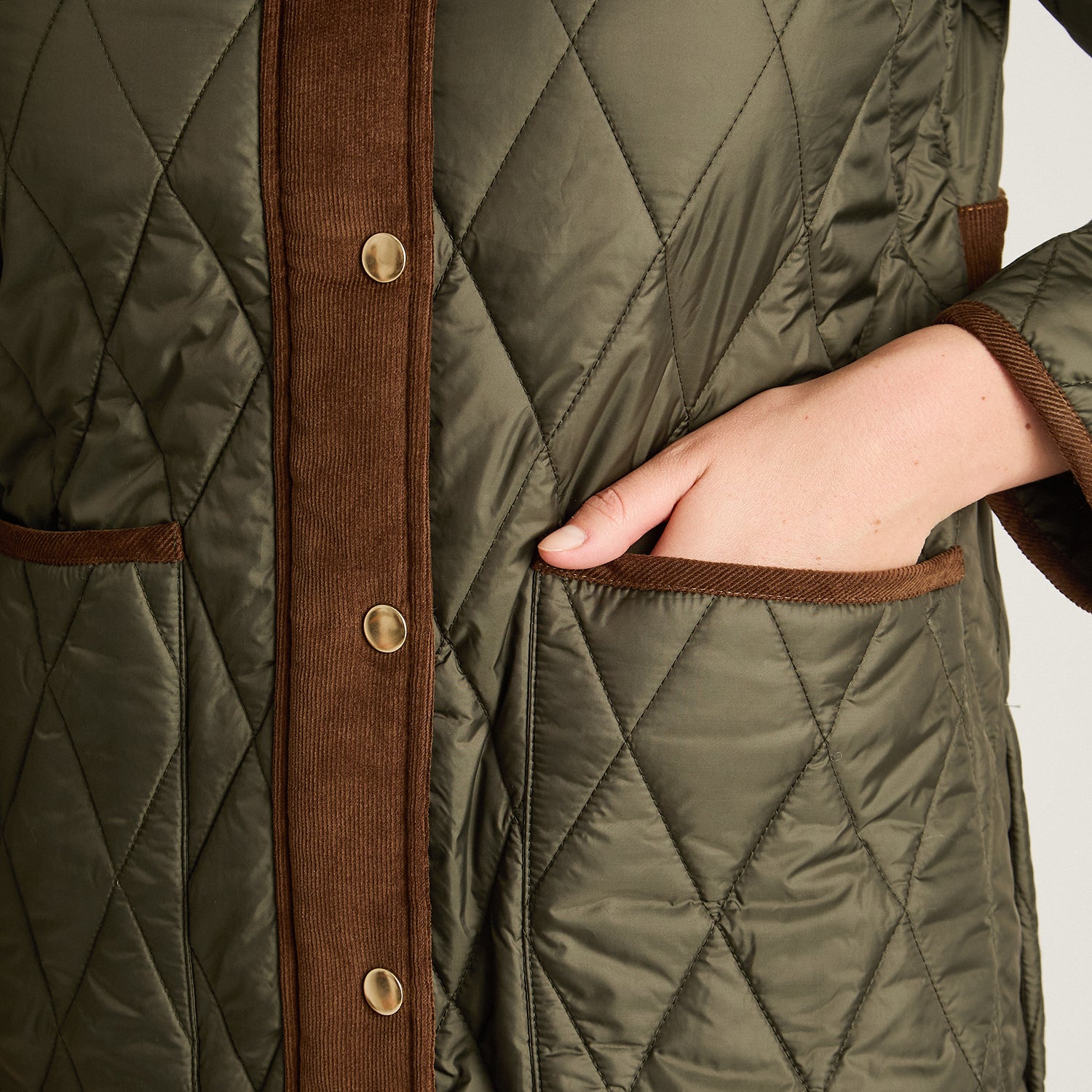 Chaqueta Verde Manga Larga Elasticidad Nula Con Forro Calce Normal Tela Plano