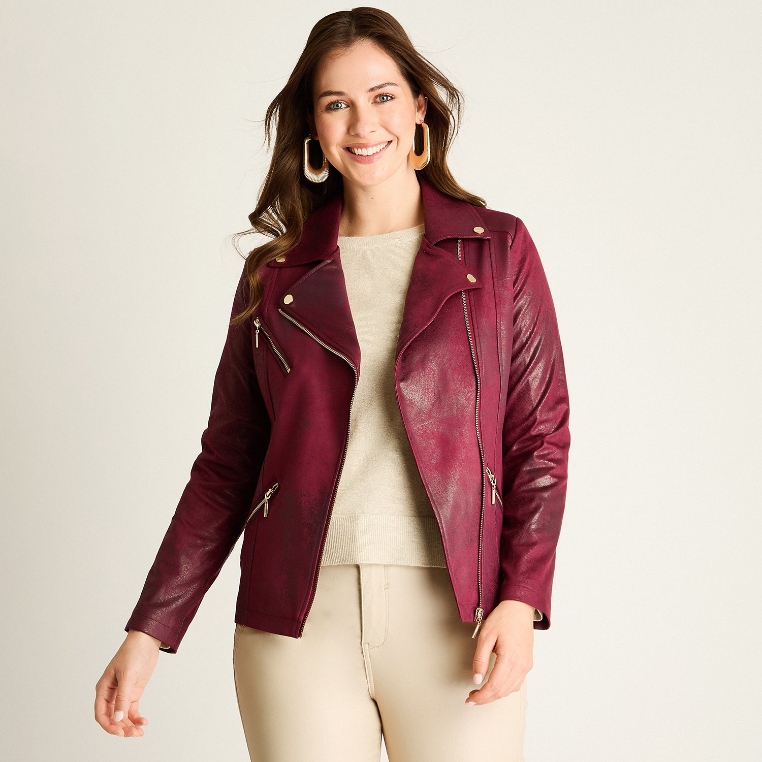 Chaqueta Burdeo con Cierres Decorativos
