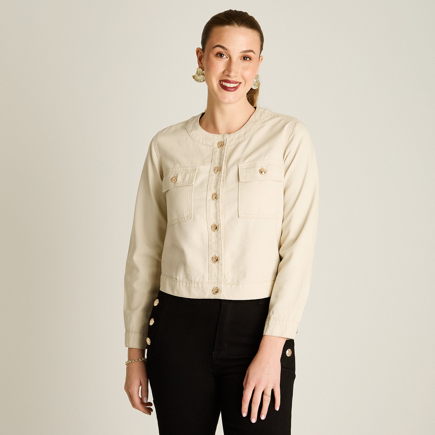 Casaca Mezclilla Arena Manga Larga Elasticidad Nula Sin Forro Calce Normal Tela Denim