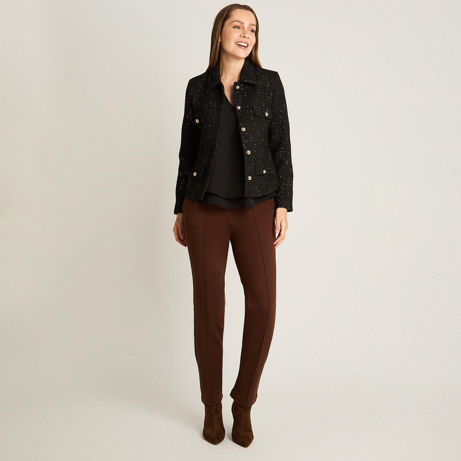 Casaca Negro Manga Larga Elasticidad Nula Con Forro Calce Normal Tela Plano