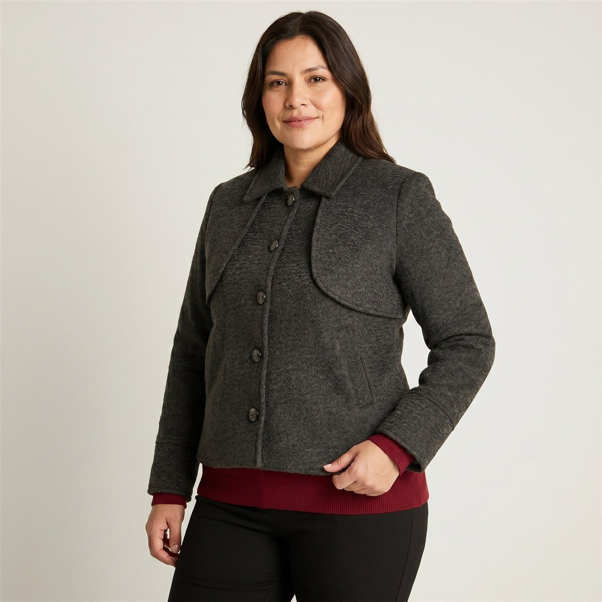 Chaqueta Marengo con Botones y Cuello con Solapa en modelo plus size