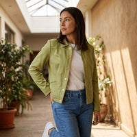 Casaca de Suede Texturado Verde lifestyle