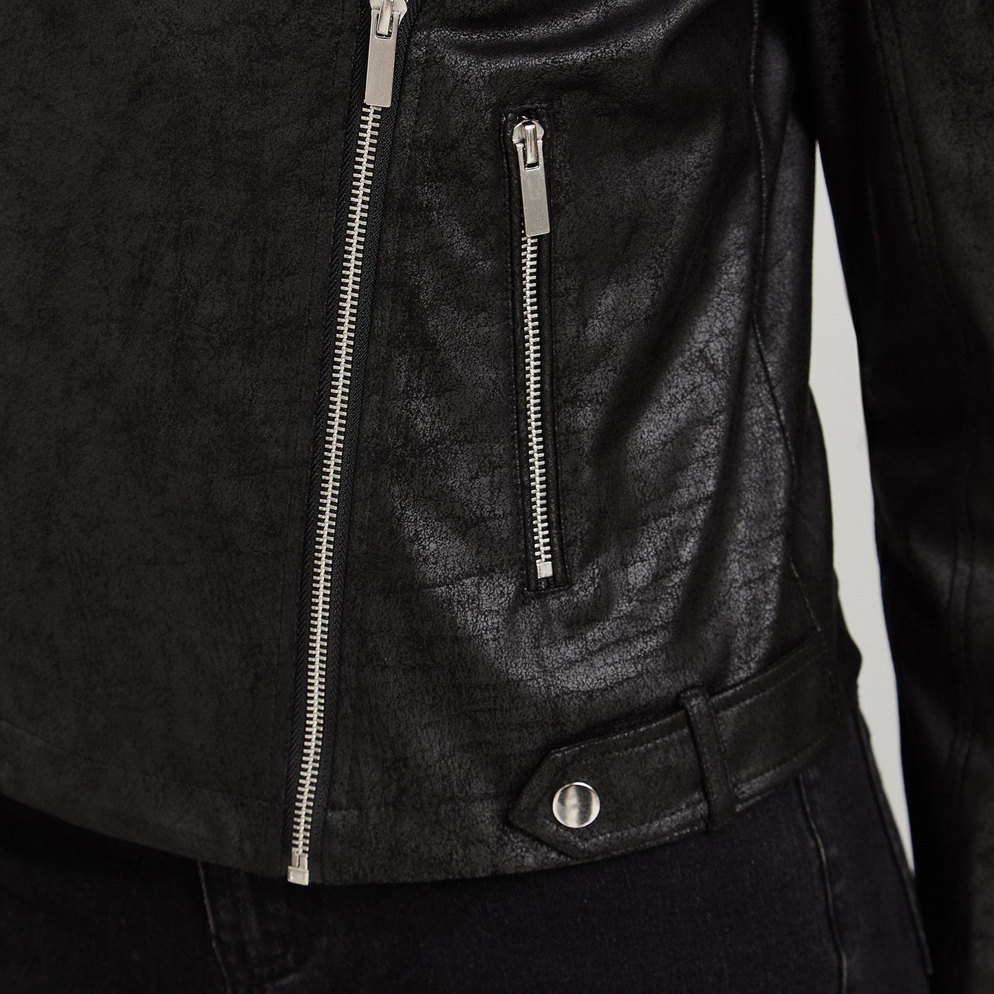 Casaca Biker de Suede Negro