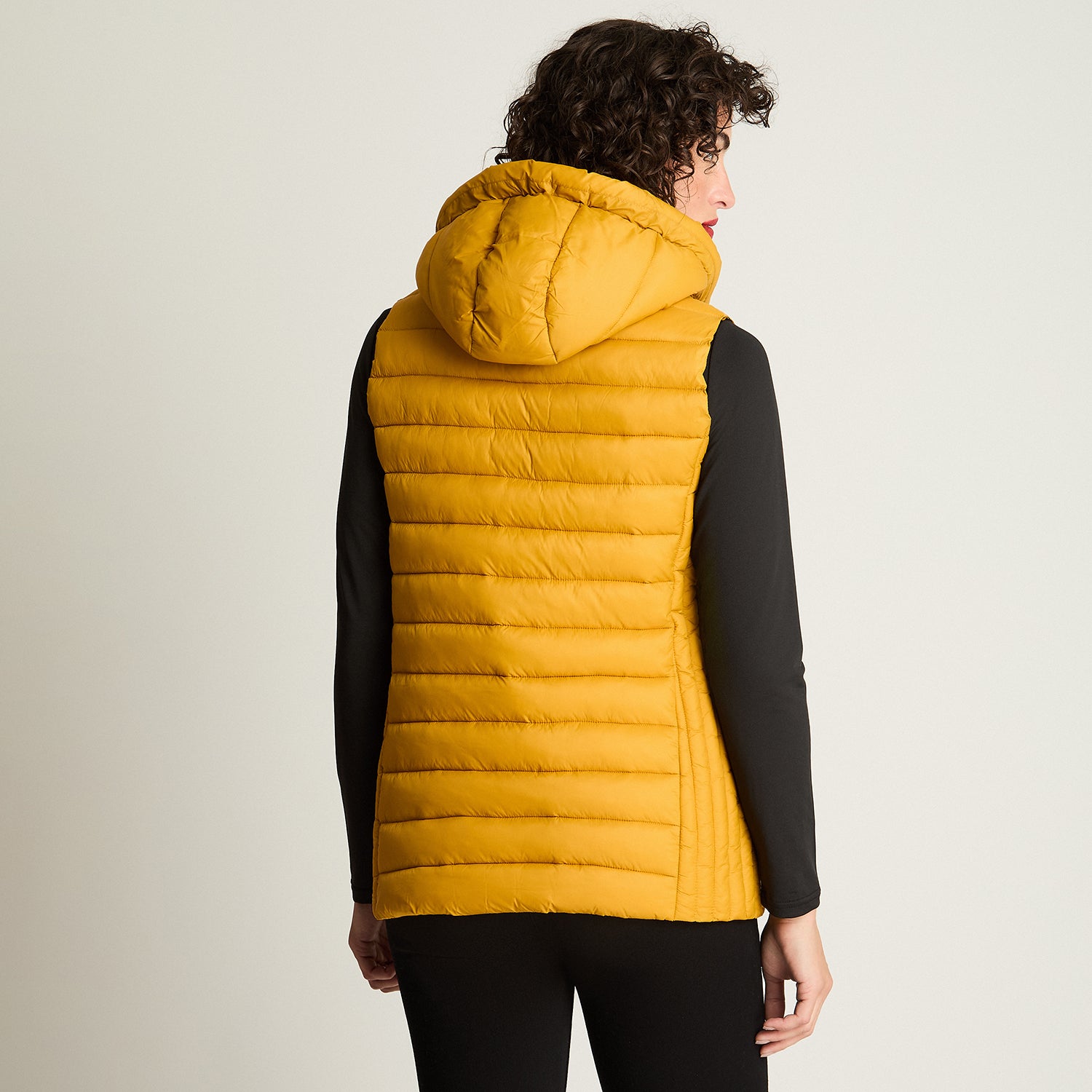 Parka Basica Sin Mangas Mostaza Curvi