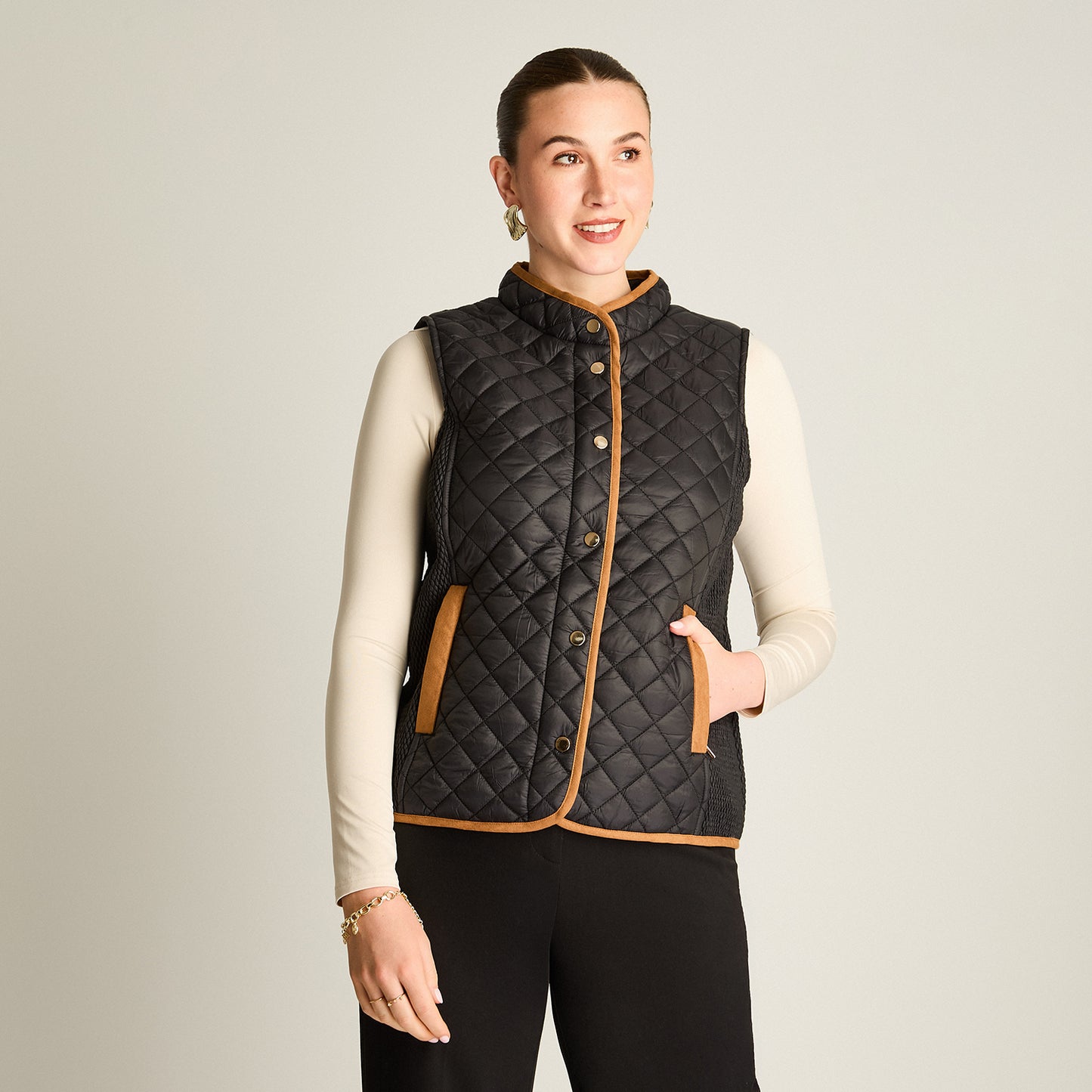 Parka Negro Sin Mangas Elasticidad Nula Con Forro Calce Normal Tela Plano
