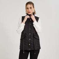 Parka sin mangas larga negra con ajustador de cintura