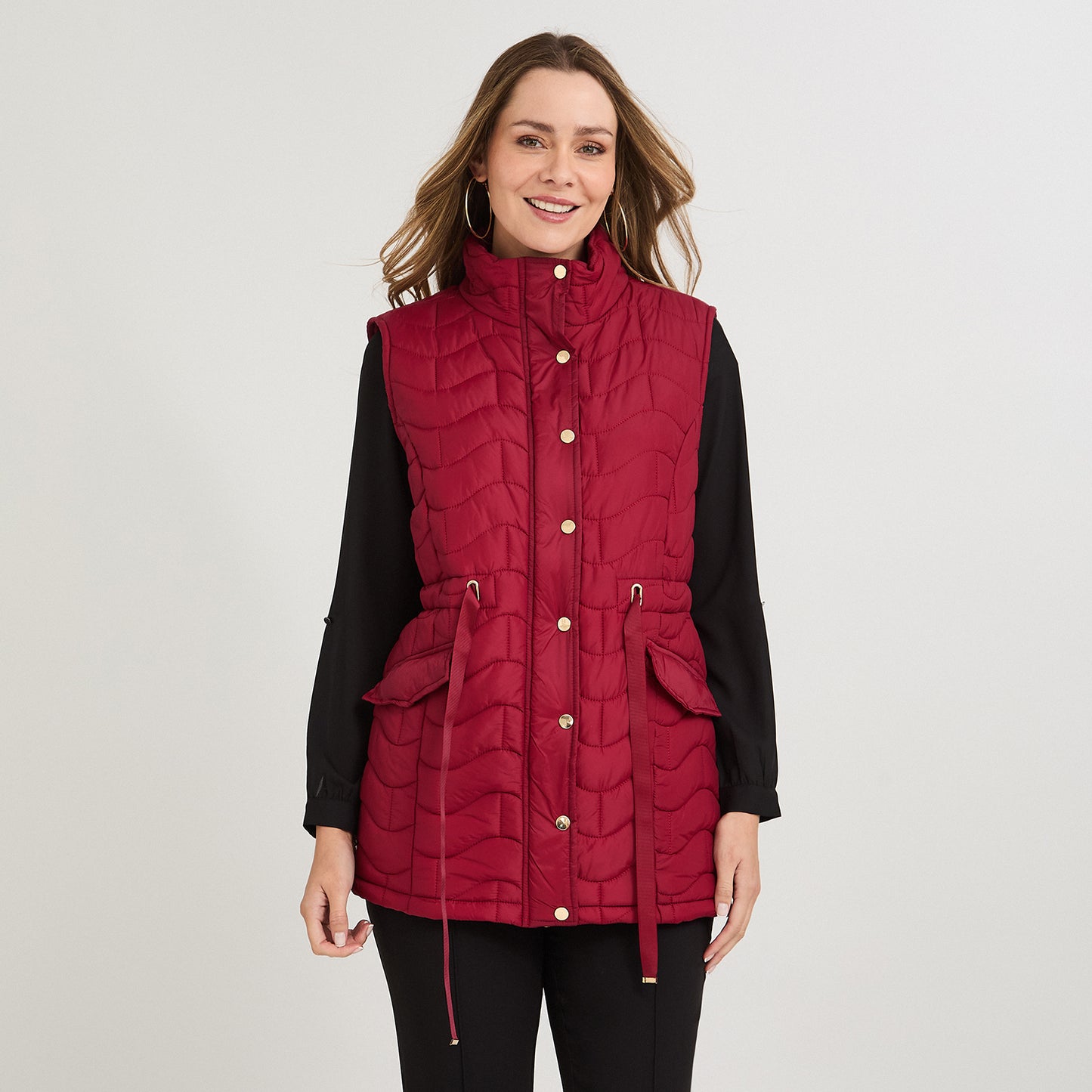 Parka sin mangas larga roja con ajustador de cintura