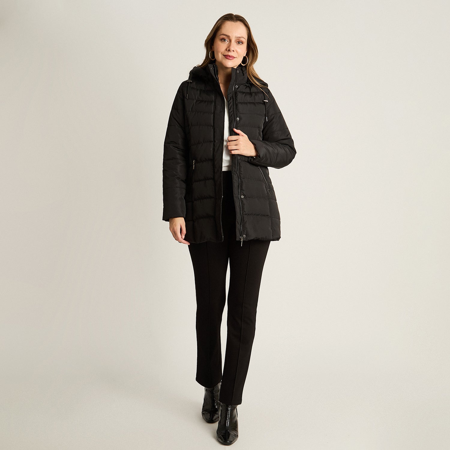 Parka Negro Manga Larga Elasticidad Nula Con Forro Calce Normal Tela Plano