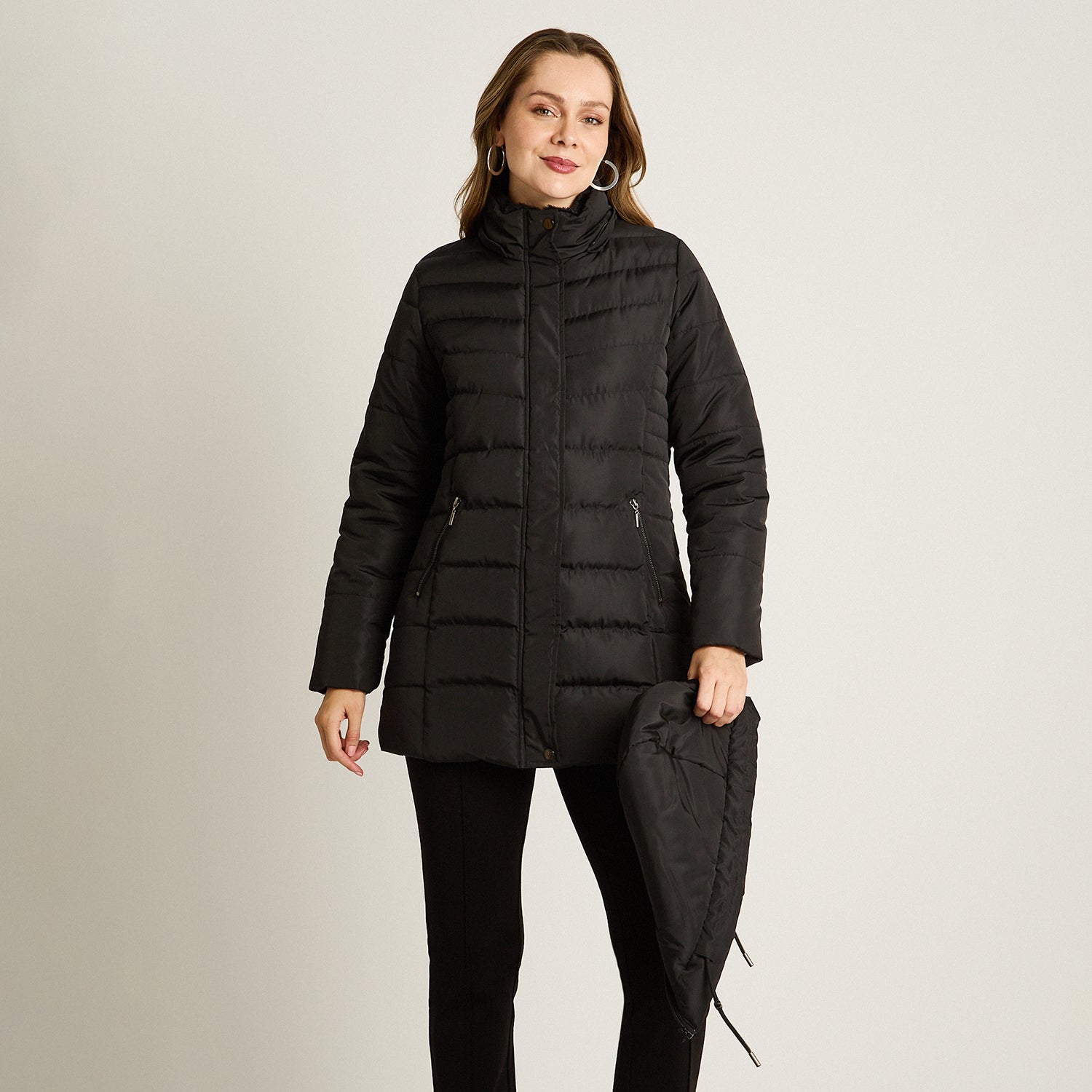 Parka Negro Manga Larga Elasticidad Nula Con Forro Calce Normal Tela Plano