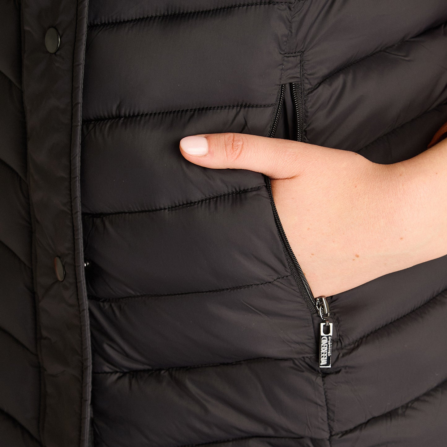 Parka Negro Sin Mangas Elasticidad Nula Sin Forro Calce Normal Tela Plano