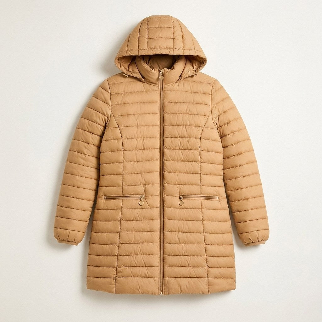 Parka Larga Camel con Diseño Quilted en plano