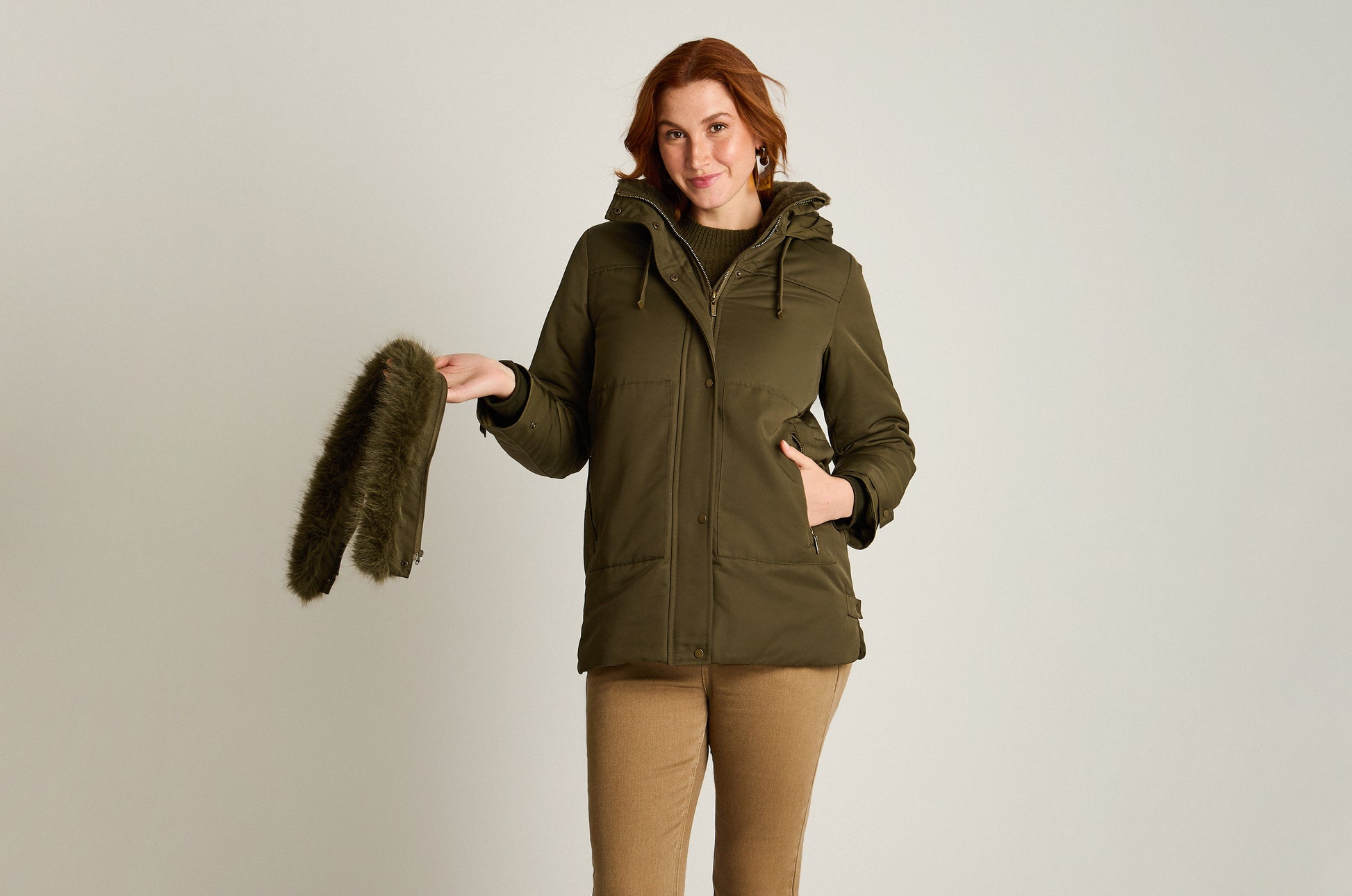 Parka Verde Manga Larga Elasticidad Nula Con Forro Calce Normal Tela Plano