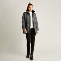 Parka Negro Manga Larga Elasticidad Nula Con Forro Calce Nula Tela Plano